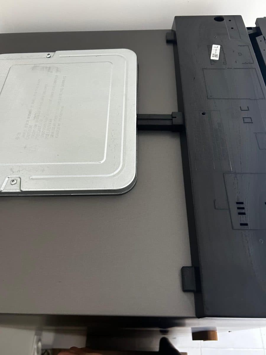 Dessus d'un appareil électroménager gris anthracite, sans poussière